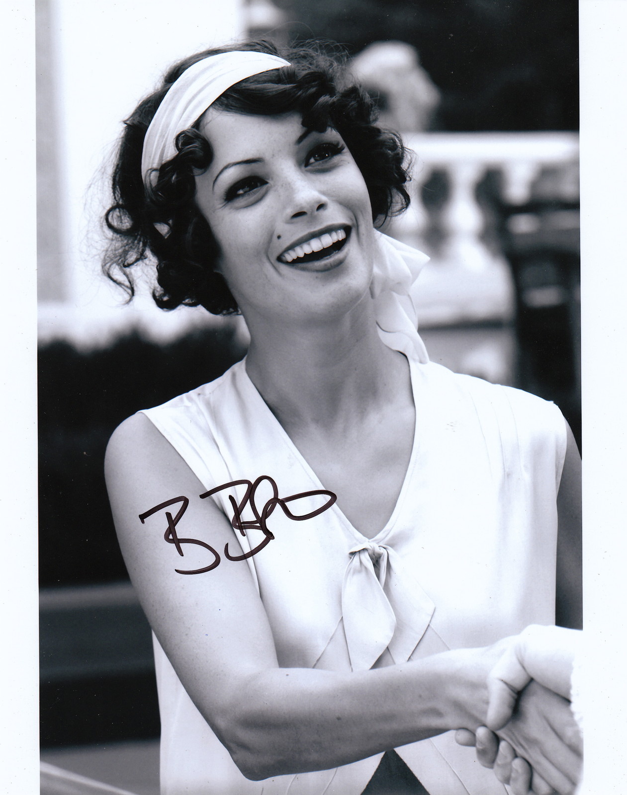 The Artist Movie Berenice Bejo Original Autograph w/ COA - Click Image to Close